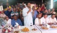 শারদীয় দুর্গাপূজায় হিন্দু সম্প্রদায়ের পাশে ব্যারিস্টার ইরফান ইবনে আমান অমি